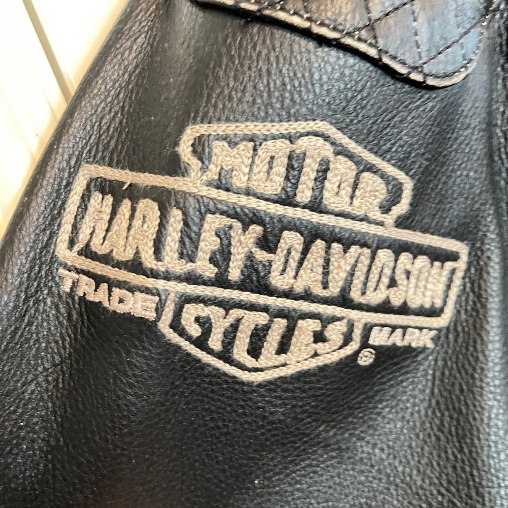 Harley-Davidson  Black Leather Jacket - Picture 8 of 10